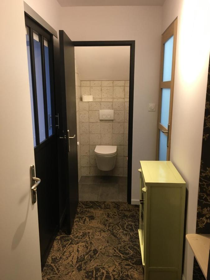 B&B Fleurie Saint-Amand-Mont-Rond Eksteriør billede