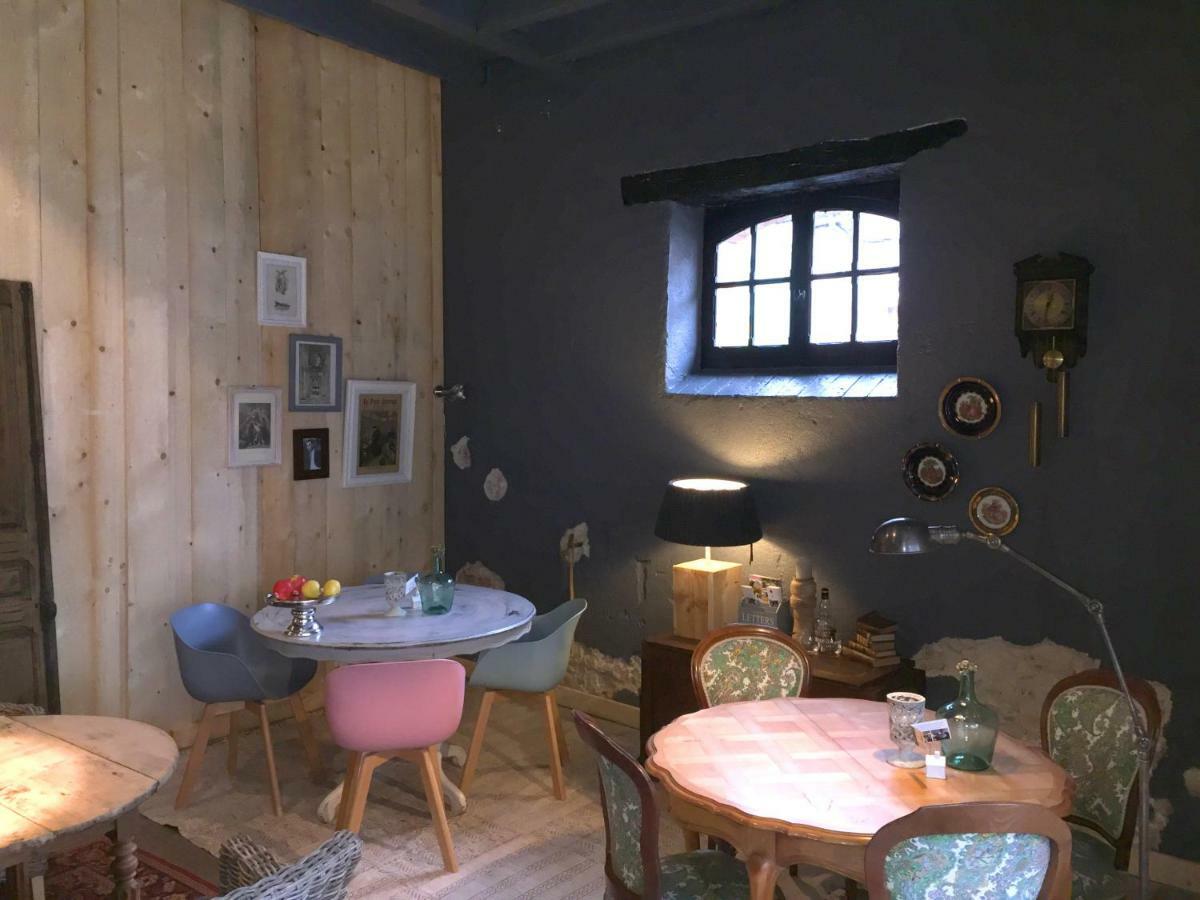 B&B Fleurie Saint-Amand-Mont-Rond Eksteriør billede