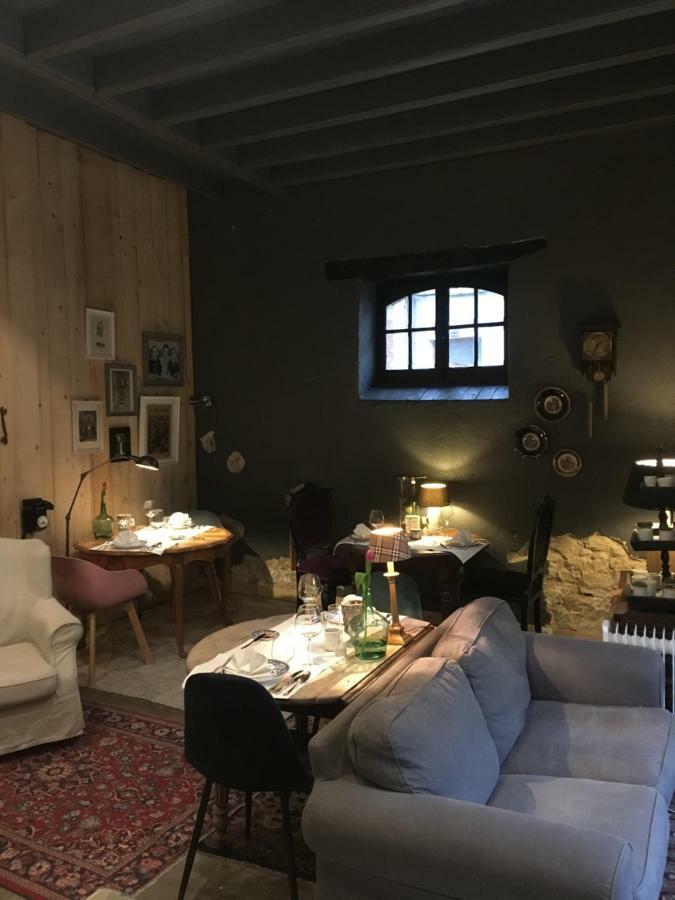 B&B Fleurie Saint-Amand-Mont-Rond Eksteriør billede